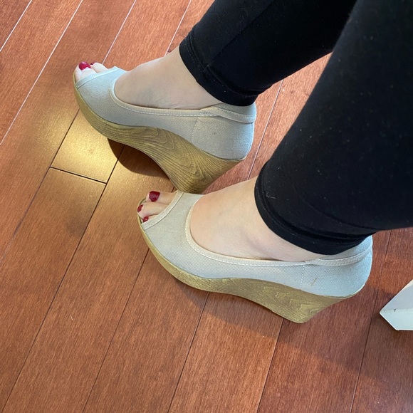 Wedges heel shoes - Picture 2 of 5